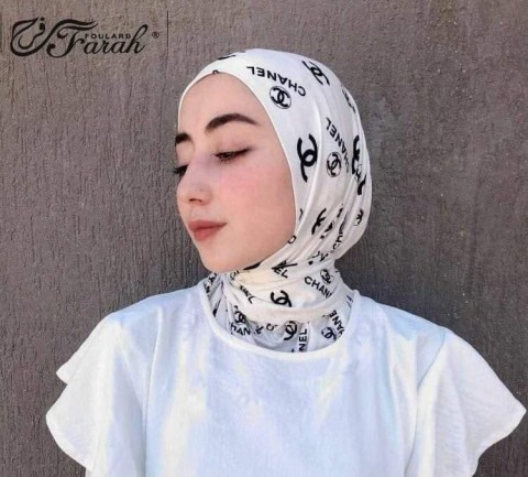 Kuwaiti women's vei-30141