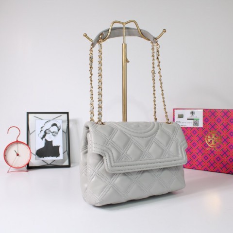 Stylish women's bag from Tory Burch-445