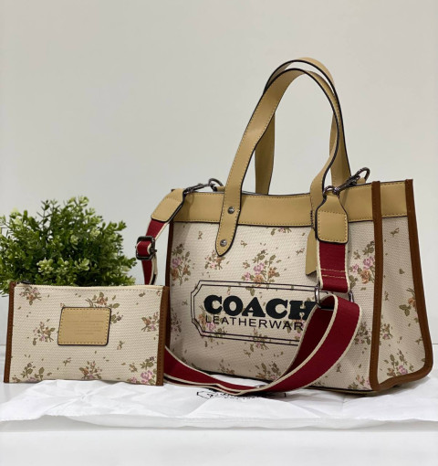 Coach women's bag, original imported materials
