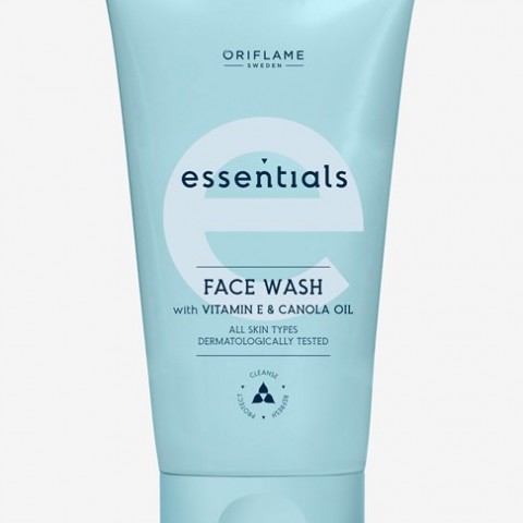 Essentials Face Wash with Vitamin E & Canola Oil